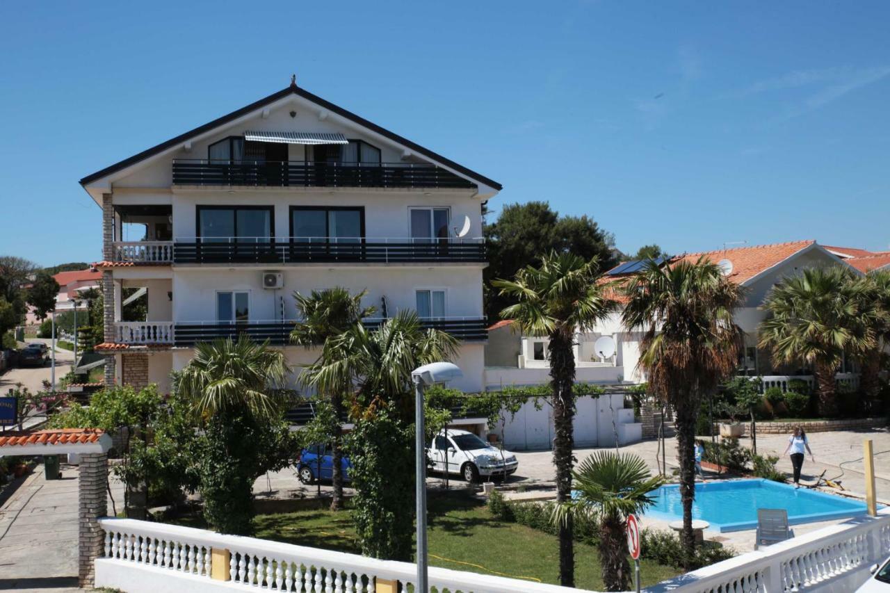 Apartments And Rooms Bozena Vodice Exterior photo